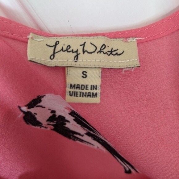 Lily White cold shoulder coral pink top with white/black bird pattern - Small - Picture 4 of 6